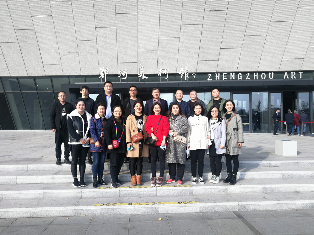 開拓視野 陶冶情操 <br/>戶外廣告公司開展文化參觀活動